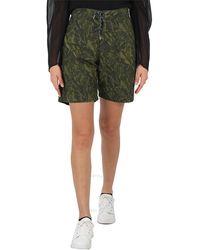A.P.C. - Shorts Forest Print - Lyst