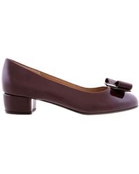 Ferragamo - Ferragamo Vara Ornament Pumps - Lyst
