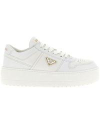 Prada - Sneaker Mit Strukturierter Plateausohle - Lyst