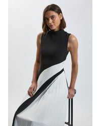 Karen Millen - Forever Soft Tailored Colour Block High Neck Pleated Midi Dress - Lyst