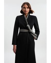Karen Millen - Brushed Wool Houndstooth Mix Belted Wrap Neck Tailored Midi Coat - Lyst
