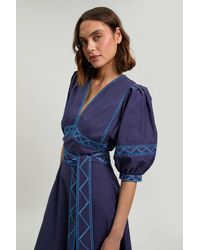 Karen Millen - Embroidered Detail Belted Midi Dress - Lyst