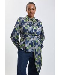 Karen Millen - Plus Size Geo Print Hammered Satin Tie Waist Woven Shirt - Lyst
