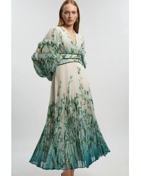 Karen Millen - Ombre Crinkle V Neck Georgette Draped Woven Maxi Dress - Lyst