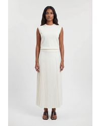 Karen Millen - Satin Tux Tailored Pleated Skirt - Lyst