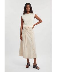 Karen Millen - Cotton Sateen Button Woven Midi Skirt - Lyst