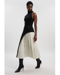 Karen Millen - Tailored Buckle Detail Pleated Midi Skirt - Lyst