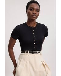 Karen Millen - Viscose Rib Button Up Crew Neck T-Shirt - Lyst