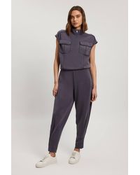 Karen Millen - Premium Luxe Barrel Leg Jogger - Lyst