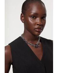 Karen Millen - Hand Set European Crystal T-Bar Chain Necklace - Lyst