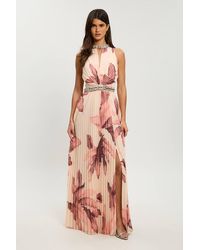 Karen Millen - Petite Printed Trim Detail Pleated Maxi Dress - Lyst