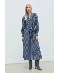 Karen Millen - Forever Stripe Cotton Poplin Drama Sleeve Woven Wrap Detail Shirt Dress - Lyst
