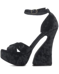 jeffrey campbell black platform