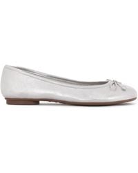 Kazar - Ballerines Classiques À Nez Rond De Couleur Argentée - Lyst