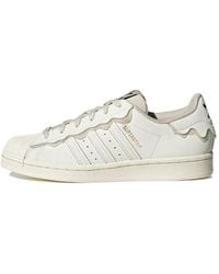 adidas - (Wmns) Originals Superstar Sneakers Creamy - Lyst