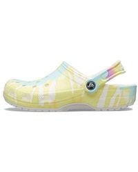 Crocs™ - Classic Clog Tie Dye Beach Sandals - Lyst