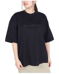 New Balance - (Wmns) Hyper Density Jersey Oversized T-Shirt - Lyst