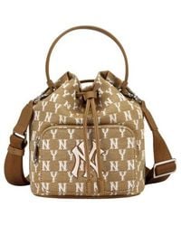MLB - Retro Full Print Series Ny New York Yankees Drawstring Shoulder Messenger Bag - Lyst