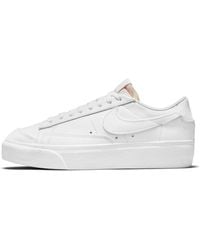 Nike - (Wmns) Blazer Low Platform 'Triple' - Lyst