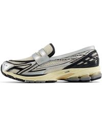 New Balance - 1906L Metallic Cream' - Lyst