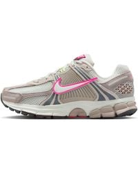 Nike - (Wmns) Air Zoom Vomero 5 'College Light Bone Medium Ash Sail' - Lyst