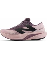 New Balance - (Wmns) Fuelcell Rebel V4 D Width 'Twilight Haze Dark Ice Wine' - Lyst