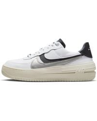 Nike - (Wmns) Air Force 1 Plt.Af.Orm Lv8 Metallic' - Lyst