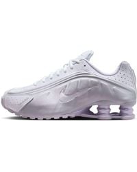 Nike - (Wmns) Shox R4 Metallic Platinum' - Lyst