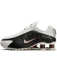 Nike - (Wmns) Shox R4 'Sail Fauna' - Lyst