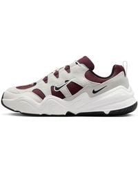 Nike - Tech Hera 'Platinum Tint Burgundy Crush' - Lyst