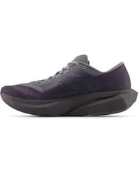 New Balance - Fuelcell Rebel V4 - Lyst