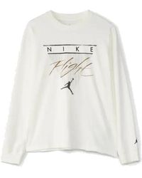 Nike - (Wmns) Long-Sleeve Graphic T-Shirt Asia Sizing 'Sail' - Lyst