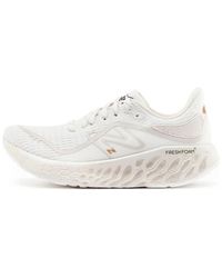 New Balance - (Wmns) 1080V12 2E X Fresh Foam - Lyst