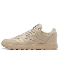 Reebok - Maison Margiela X Classic Leather Tabi 'Natural' - Lyst