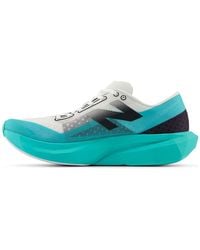 New Balance - Fuelcell Rebel V4 'Cyber Jade' - Lyst