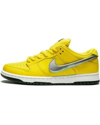 Nike - X Diamond Supply Co. Sb Dunk Low Pro 'Canary Diamond' - Lyst