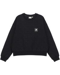 New Balance - (Wmns) Crew Neck Logo Sweatshirt - Lyst
