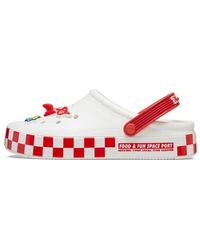 Crocs™ - Toy Story Pizza Planet Off Court Clogs - Lyst