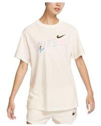 Nike - (Wmns) As W Nsw Essnt T-Shirt Asia Sizing - Lyst