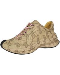 Gucci - (Wmns) Run Sneaker Ebony Monogram' - Lyst