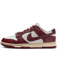 Nike - Wmns Dunk Low Se Sneakers Sail / Team Red - Lyst