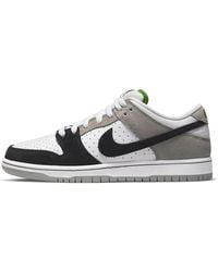 Nike - Sb Dunk Low 'Chlorophyll' - Lyst