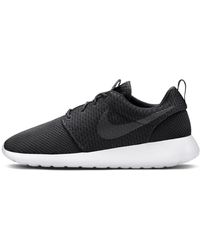 Nike Roshe Run Sneakers for Men - Up to 33% off | Lyst
