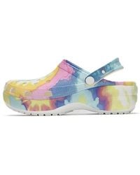 Crocs™ - Classic Clog Clouds Tie Dye Printing Lightweight Cozy Sports Sandals Pink - Lyst