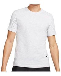 Nike - Solid Color Round Neck Pullover Short Sleeve Birch Color T-Shirt - Lyst