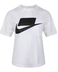 Nike - (Wmns) Sportswear Chest Classic Large Logo Short Sleeve - Lyst