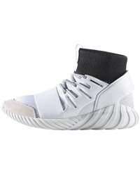 adidas tubular doom blackout
