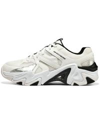 Skechers - Stamina V3 - Lyst