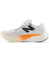 New Balance - (Wmns) Fuelcell Supercomp Pacer V2 'Hot Mango' - Lyst