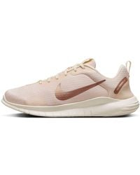 Nike - (Wmns) Flex Experience Run 12 Extra Wide 'Guava Ice Metallic Bronze' - Lyst